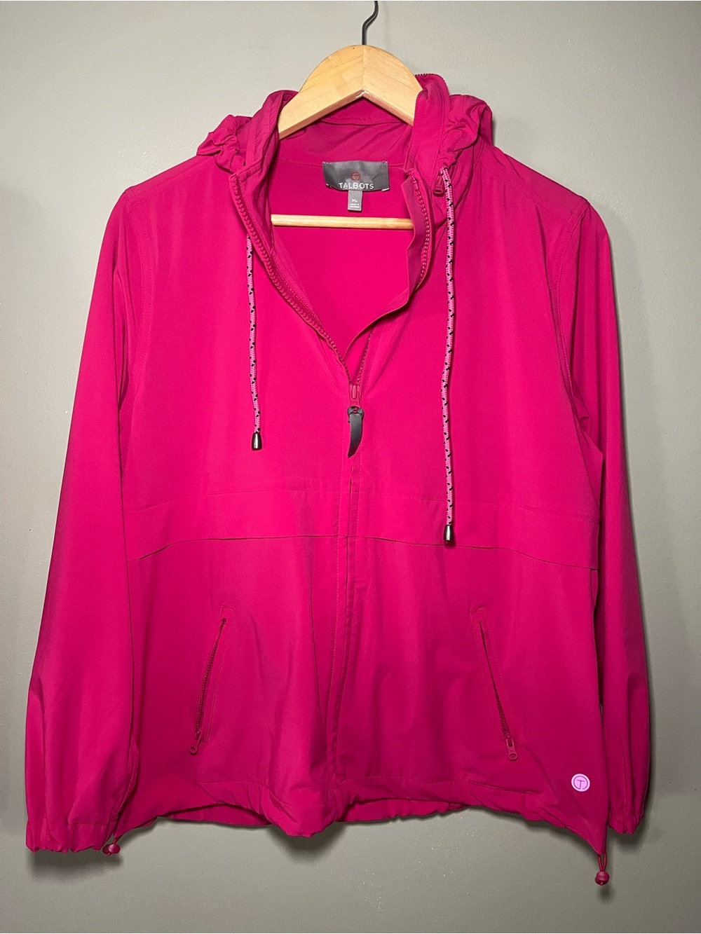 Talbots Women's Fuchsia Hooded Windbreaker Jacket Lightweight Walking MP New